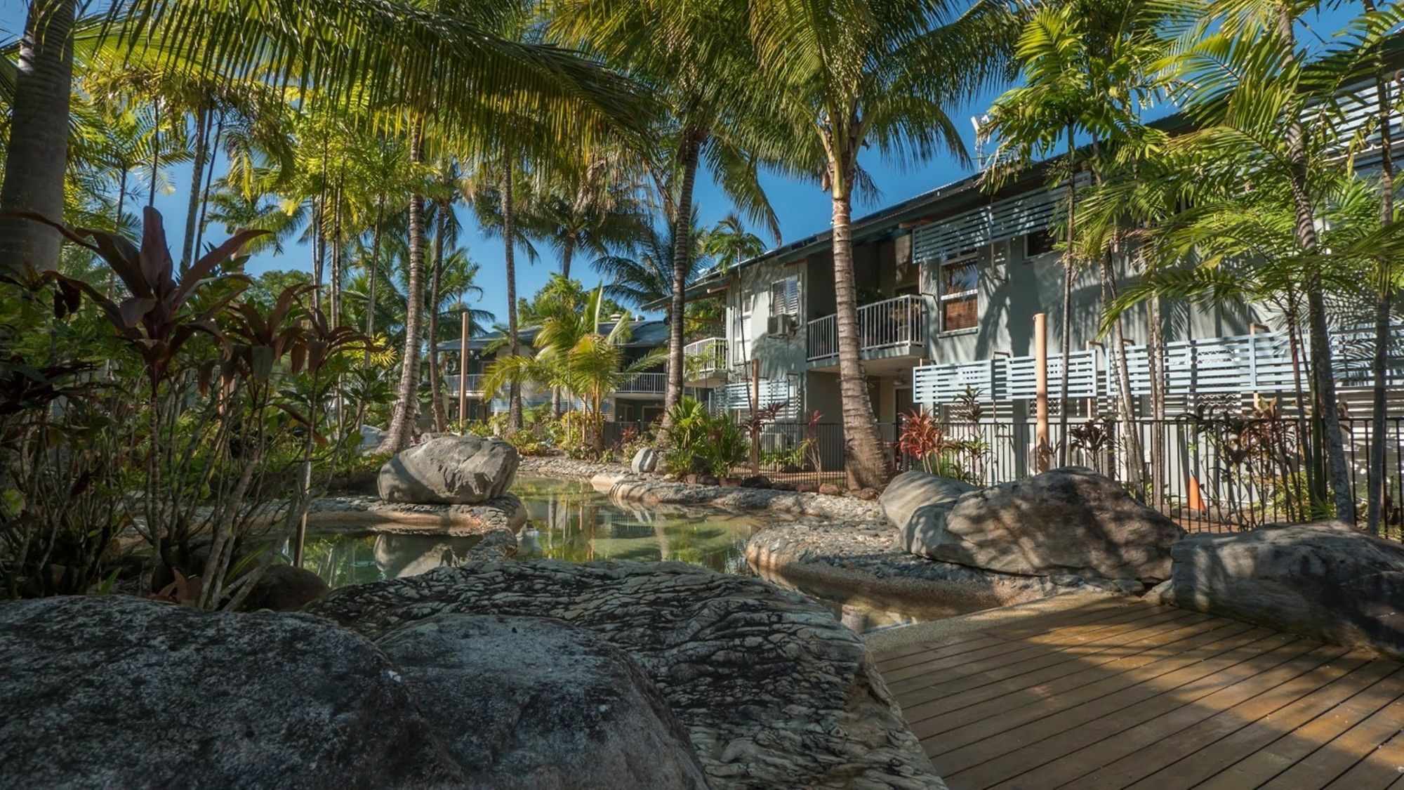 Marlin Cove Holiday Apartments Trinity Beach Exterior photo